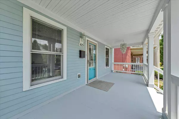 825 Day AVE, Roanoke, VA 24016