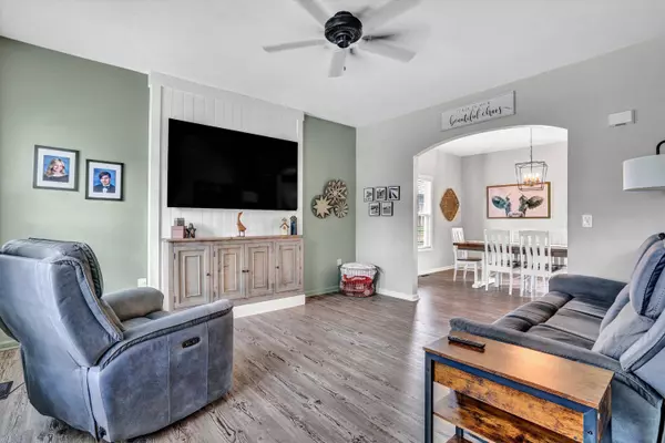 2010 Lawson LN, Vinton, VA 24179