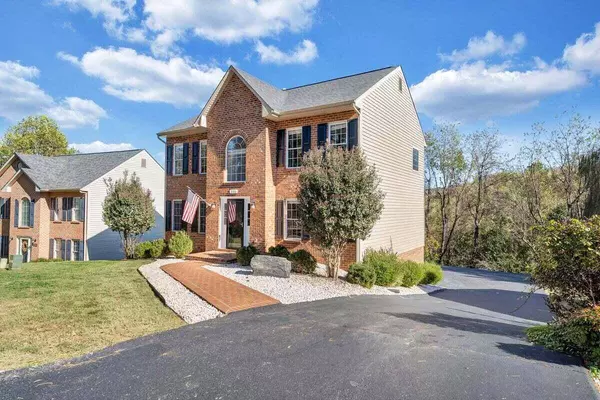 226 Bush DR, Vinton, VA 24179