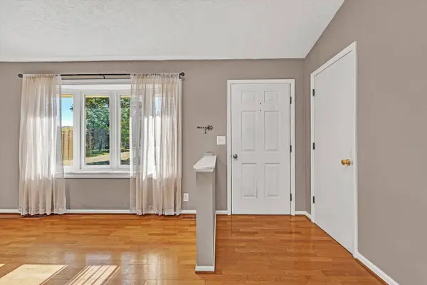 5068 JONATHAN LN, Roanoke, VA 24019