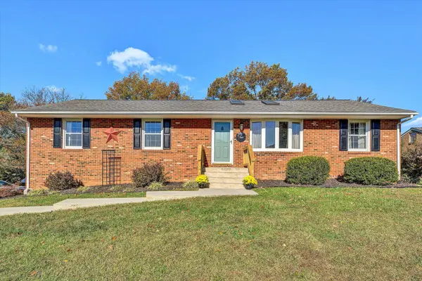 5068 JONATHAN LN, Roanoke, VA 24019