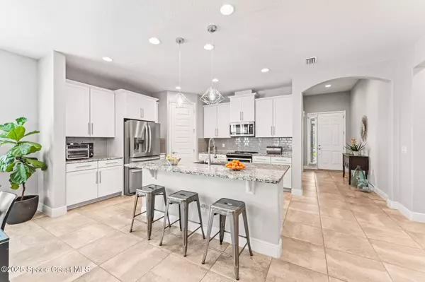 3022 Casterton DR, Melbourne, FL 32940