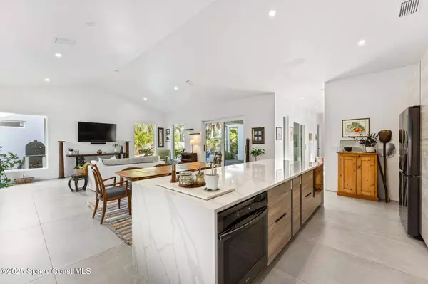 2619 Forest DR, Melbourne, FL 32901