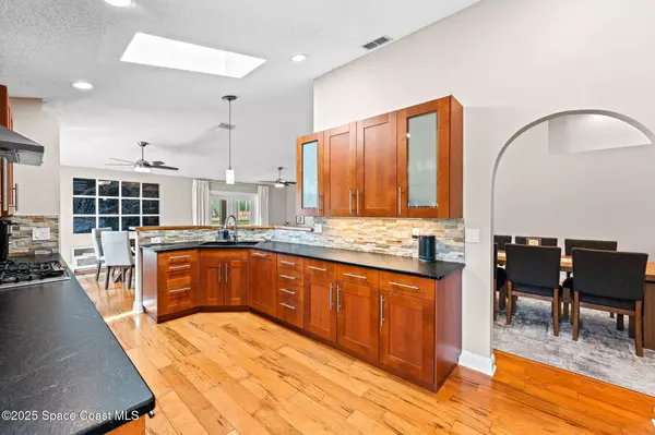 380 Wickham Lakes DR, Melbourne, FL 32940