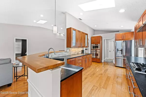 380 Wickham Lakes DR, Melbourne, FL 32940