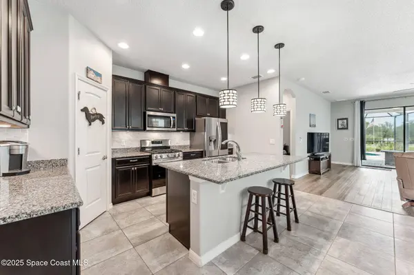 3046 Casterton DR, Melbourne, FL 32940