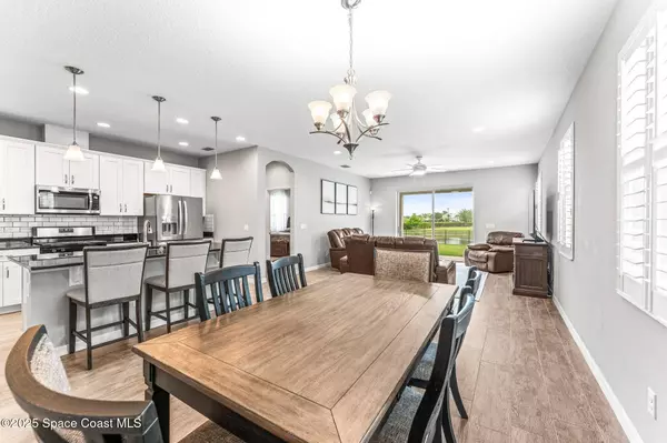 2932 Casterton DR, Melbourne, FL 32940