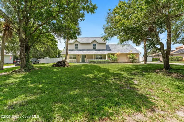 2225 Royal Oaks DR, Rockledge, FL 32955