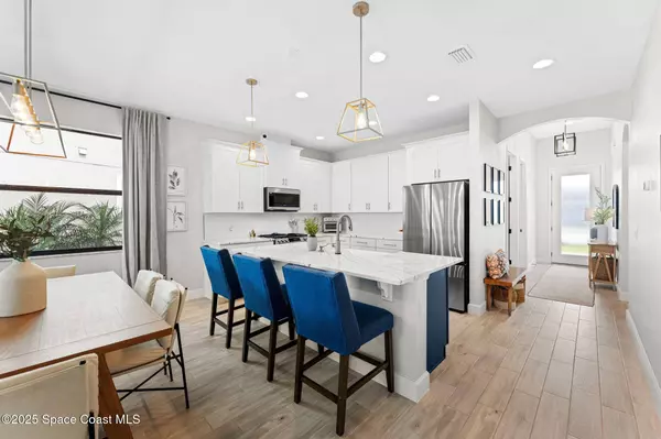 3015 Blazing Star DR, Melbourne, FL 32940