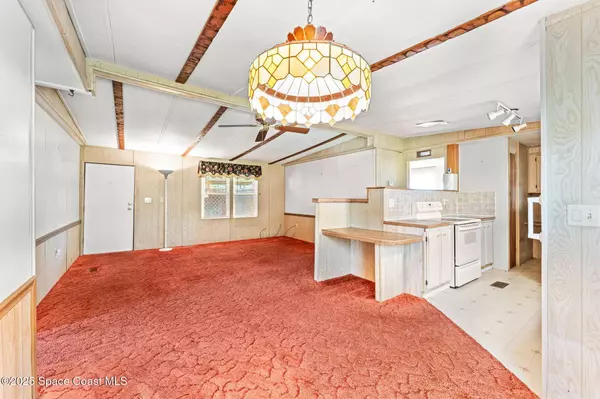 4458 Twin Lakes DR, Melbourne, FL 32934