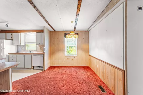 4458 Twin Lakes DR, Melbourne, FL 32934