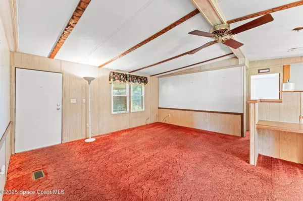 4458 Twin Lakes DR, Melbourne, FL 32934