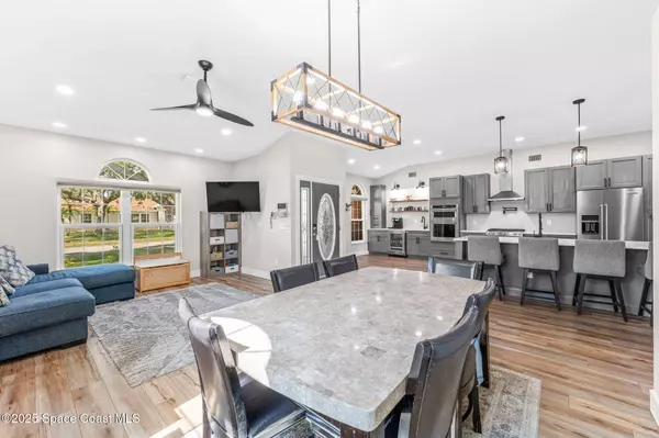 1218 Rolling Meadows DR, Rockledge, FL 32955