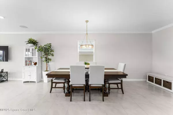 2422 Carrick ST NW, Palm Bay, FL 32907