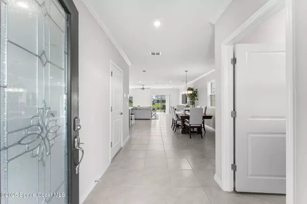 2422 Carrick ST NW, Palm Bay, FL 32907