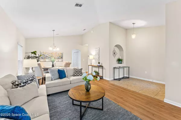 2451 Okalani ST, Melbourne, FL 32940