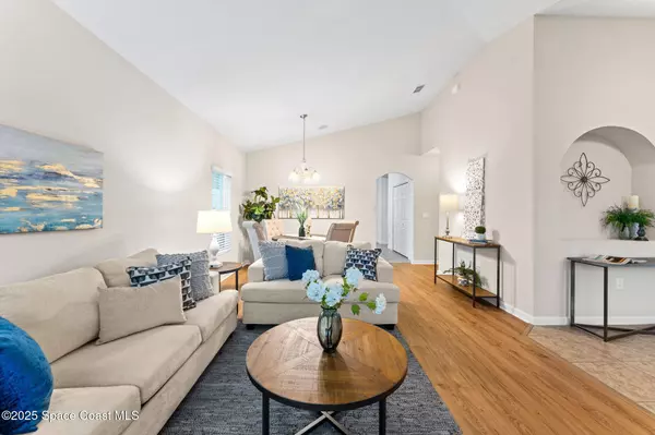 2451 Okalani ST, Melbourne, FL 32940