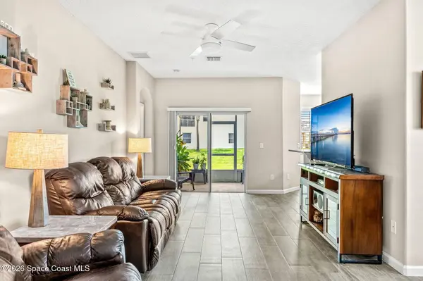 3930 Playa Del Sol DR #101, Rockledge, FL 32955