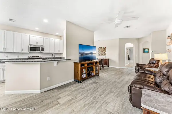 3930 Playa Del Sol DR #101, Rockledge, FL 32955