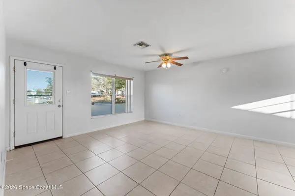 405 Lakeview AVE, Titusville, FL 32796