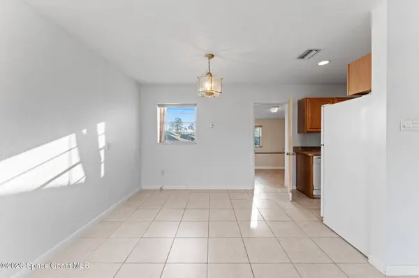 405 Lakeview AVE, Titusville, FL 32796