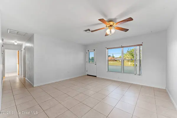 405 Lakeview AVE, Titusville, FL 32796