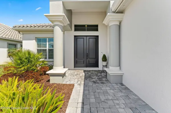 2450 Pescara CT, Melbourne, FL 32940