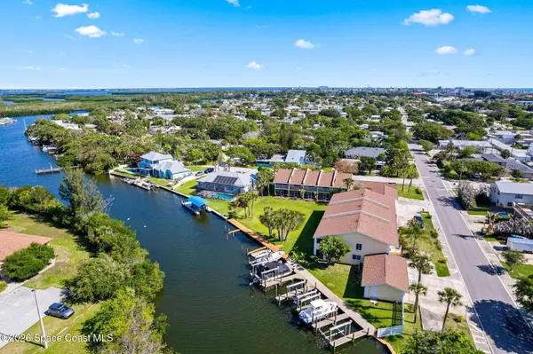 402 N 1st ST #10, Cocoa Beach, FL 32931