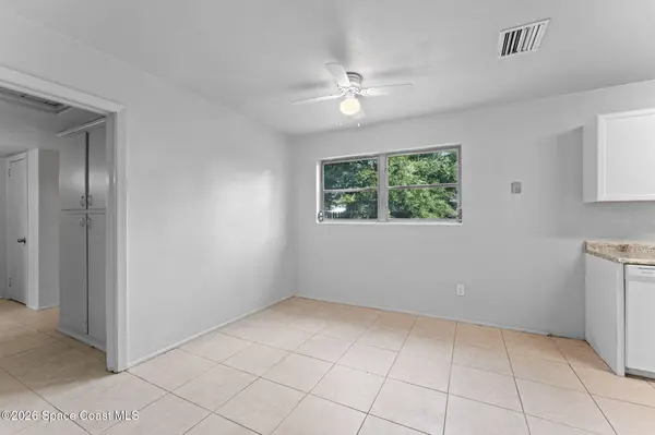 1042 Azalea LN, Cocoa, FL 32922