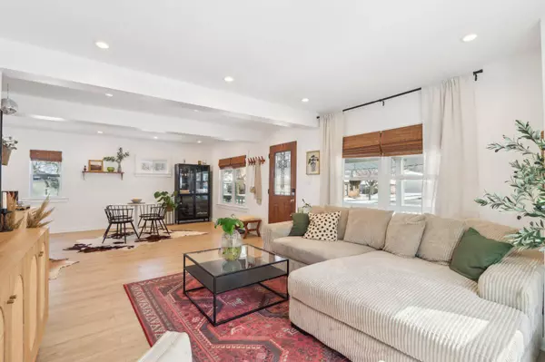 201 S 74th St, Milwaukee, WI 53214