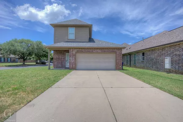 1005 S Crescent Cove, Shreveport, LA 71105