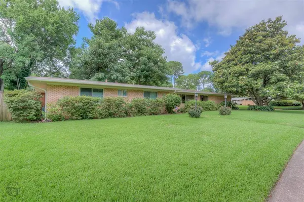 301 Levin Lane