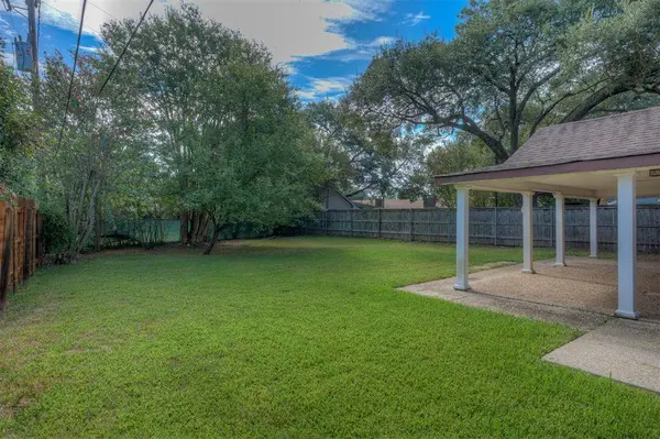 6137 Verona Lane, Shreveport, LA 71105