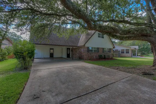 6137 Verona Lane, Shreveport, LA 71105