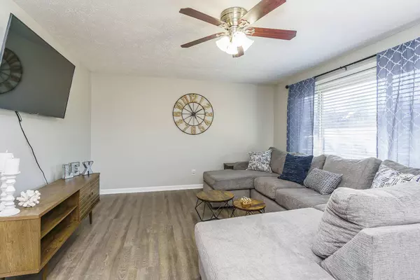 3820 Grassy Creek Drive, Lexington, KY 40514