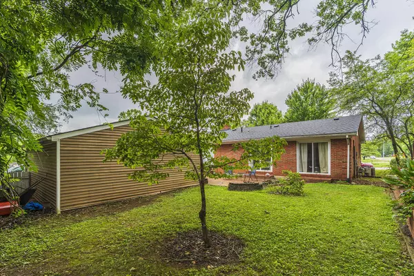 1501 Port Royal Drive, Lexington, KY 40504