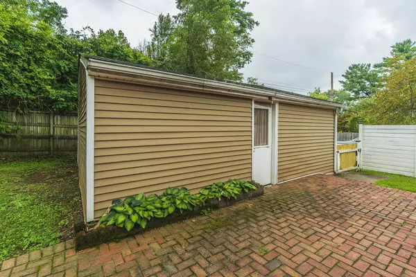 1501 Port Royal Drive, Lexington, KY 40504