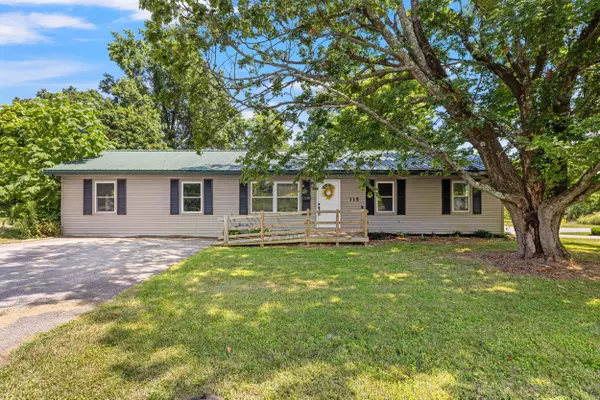 115 Franklin Street, Lawrenceburg, KY 40342