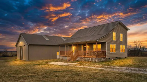 317 Iron Works Road, Paris, KY 40361