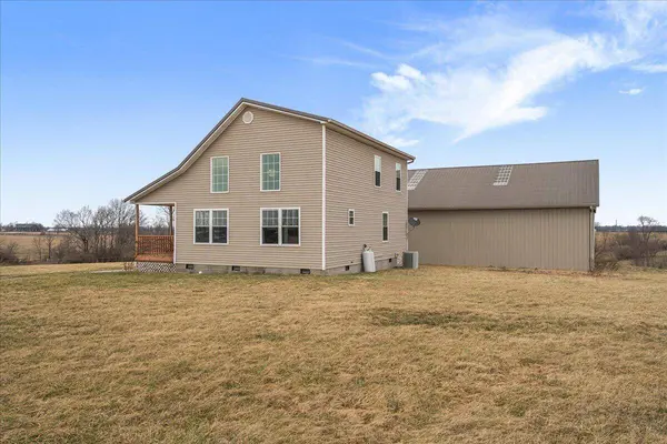 317 Iron Works Road, Paris, KY 40361