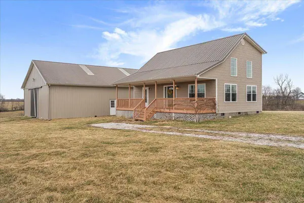 317 Iron Works Road, Paris, KY 40361