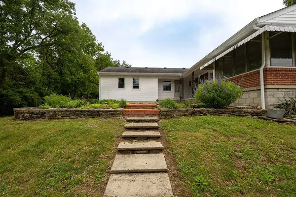 27 Hampton Avenue, Winchester, KY 40391