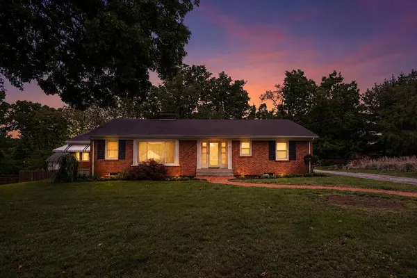 27 Hampton Avenue, Winchester, KY 40391