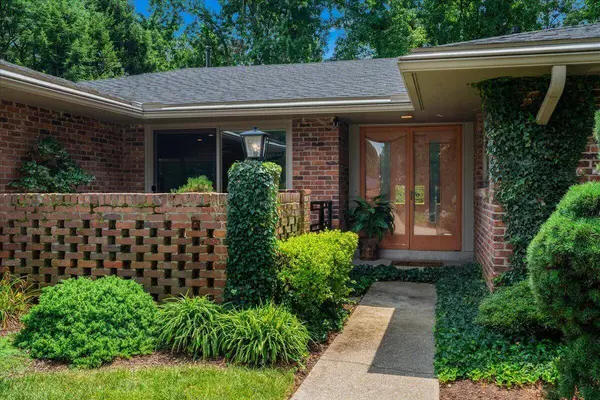 3452 Lannette Lane, Lexington, KY 40503