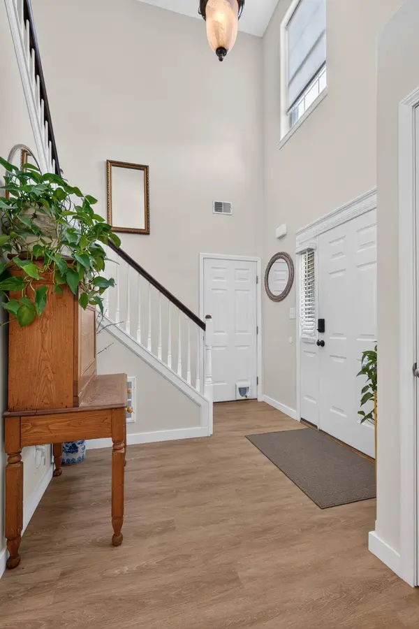 716 Newtown Springs Drive, Lexington, KY 40511
