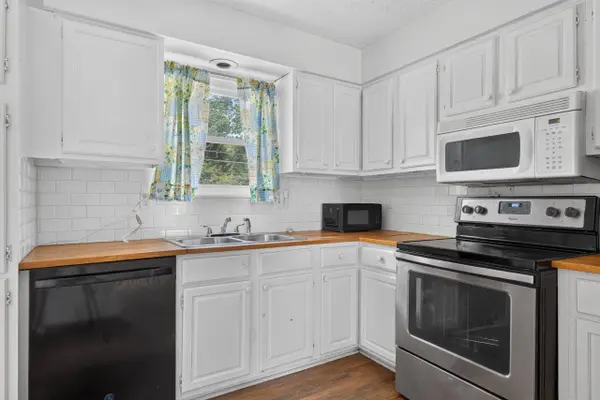228 Laurel Lane, Nicholasville, KY 40356