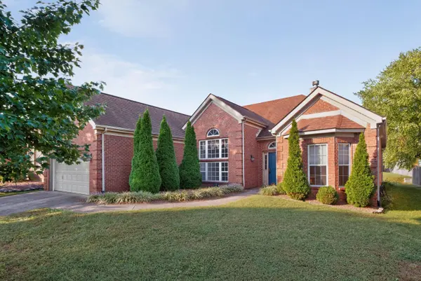 3233 Drayton Place, Lexington, KY 40503