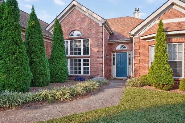 3233 Drayton Place, Lexington, KY 40503