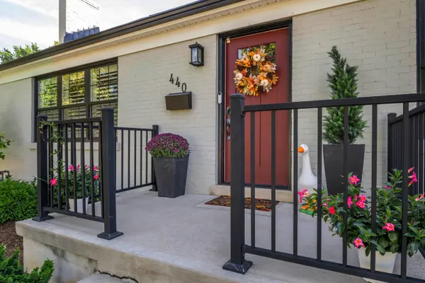 440 Longview Drive, Lexington, KY 40503