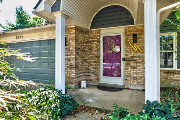 3925 Hillside Drive, Lexington, KY 40514